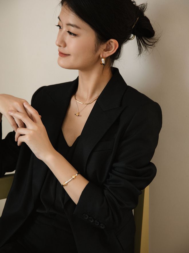 芷蕾种草的宝藏单品确实很好搭！ky开元棋牌推广 被刘亦菲、辛(图10)